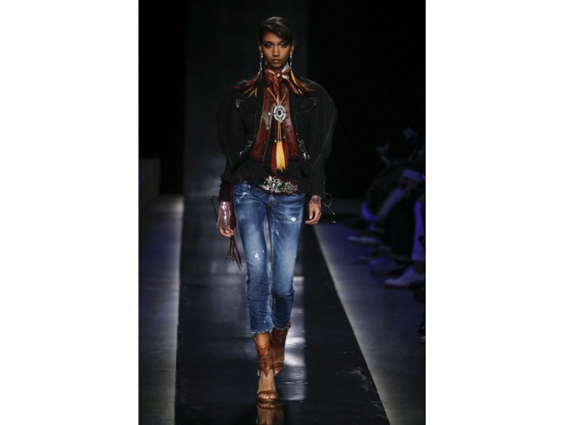 Dsquared2_ful_W_M_F18_MI_02