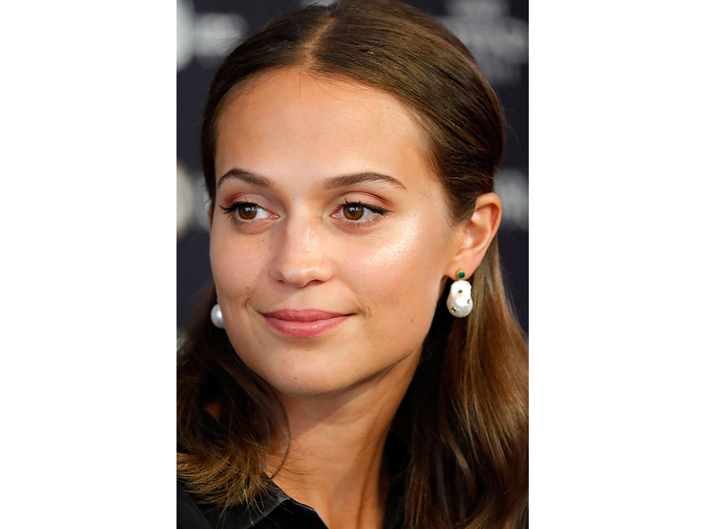 alicia vikander