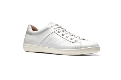 Stonefly_SS18_110647_150_Oscar-1-cloud-white