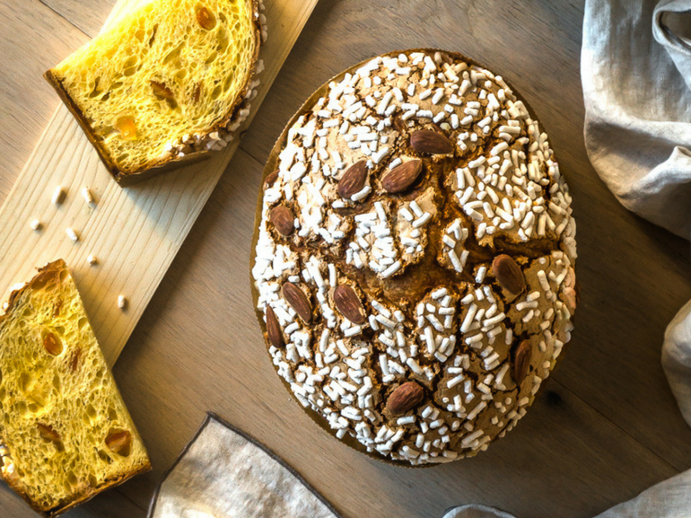 Uovo di Colomba artigianale dolce di Pasqua firmato chef Andrea Tortora con farina Molino Pasini