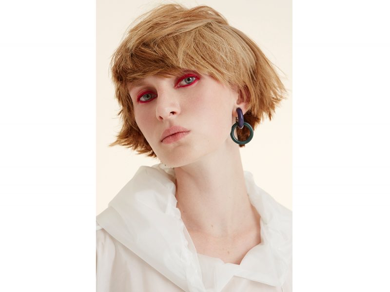 WELLA tendenze frangia riccia e mossa capelli saloni primavera estate 2018 (1)