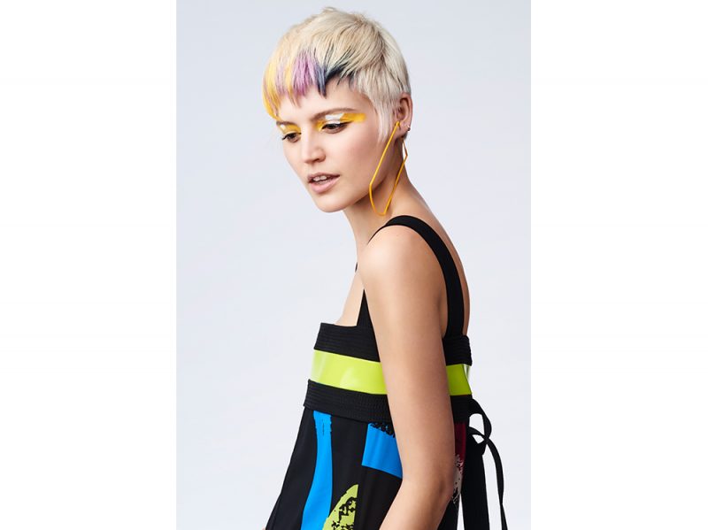 Z.ONE CONCEPT tendenze frangia classica capelli saloni primavera estate 2018 (1)