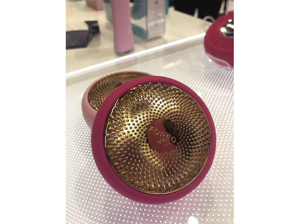 cosmoprof-2018-novita-beauty-make-up-FOREO-UFO-01