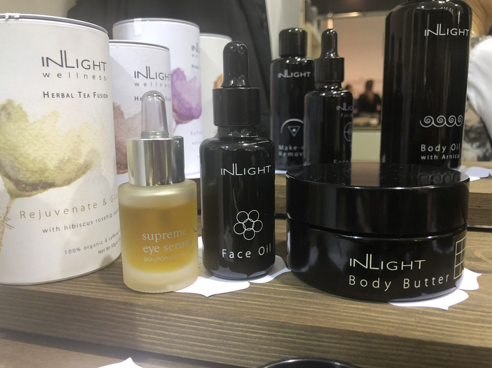 cosmoprof-2018-novita-beauty-make-up-INLIGHT-08