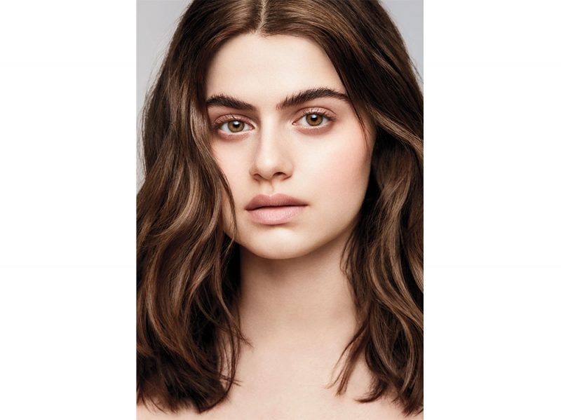 tagli capelli medi saloni primavera estate 2018 aveda Aveda Full Spectrum Demi+ Visual 1