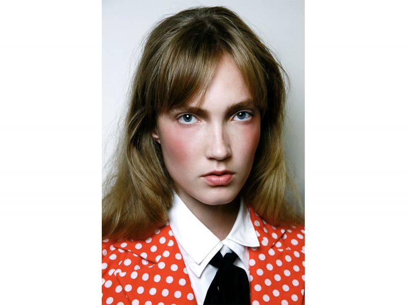 tendenze capelli con la frangia a tendina primavera estate 2018 (2)