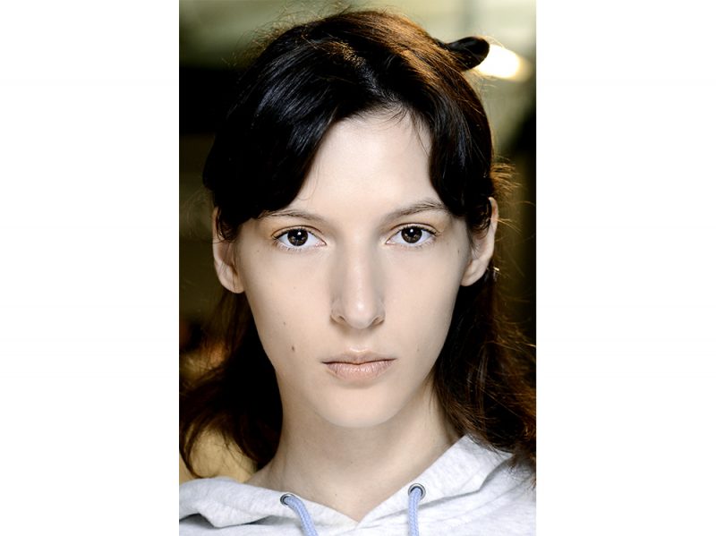 tendenze capelli con la frangia a tendina primavera estate 2018 (4)