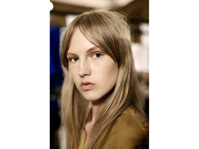 tendenze capelli con la frangia a tendina primavera estate 2018 (5)