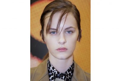 tendenze capelli con la frangia laterale primavera estate 2018 (6)