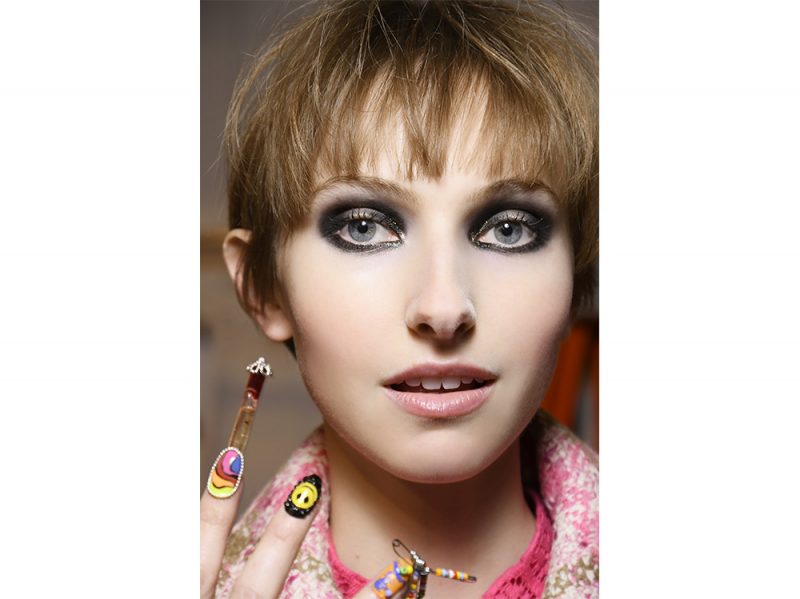 tendenze capelli con la frangia leggera primavera estate 2018 (2)