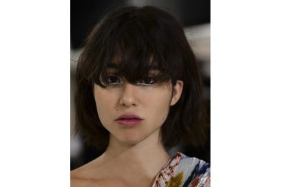 tendenze capelli con la frangia lunga primavera estate 2018 (4)