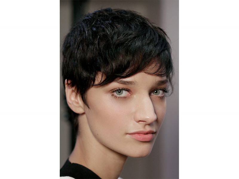 tendenze capelli mossi corti primavera estate 2018 (1)