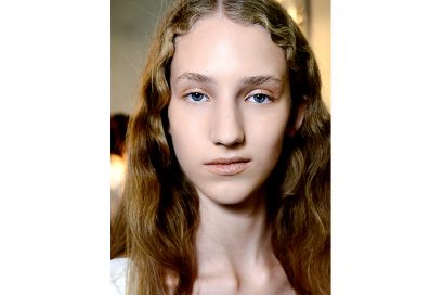 tendenze capelli mossi lunghi primavera estate 2018 (4)