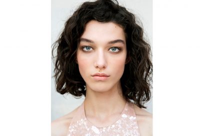 tendenze capelli mossi medi primavera estate 2018 (7)