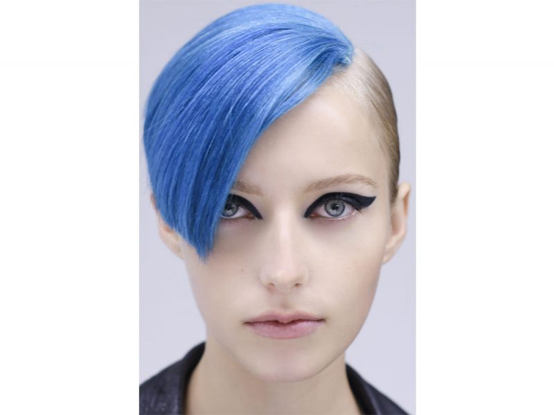 tendenze-colore-capelli-primavera-estate-2018-TINTE-POP-(6)