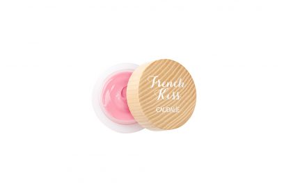 think-pink-il-make-up-rosa-tra-i-trend-di-stagione-CAUDALIE FRENCH KISS INNOCENCE
