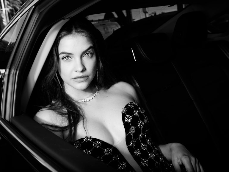 Barbara-Palvin-cover-mobile