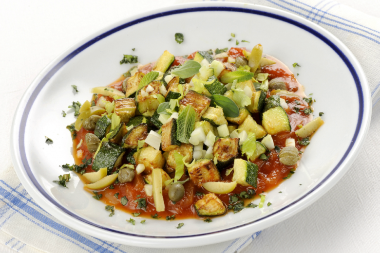 Zucchine al pomodoro in agrodolce
