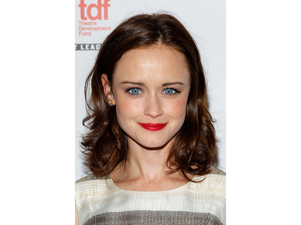 alexis bledel beauty look capelli make up (2)