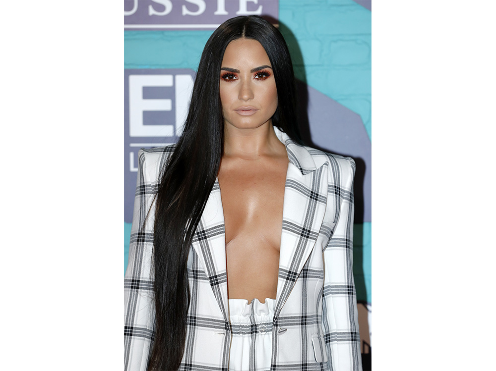 demi lovato beauty look capelli trucco (14)