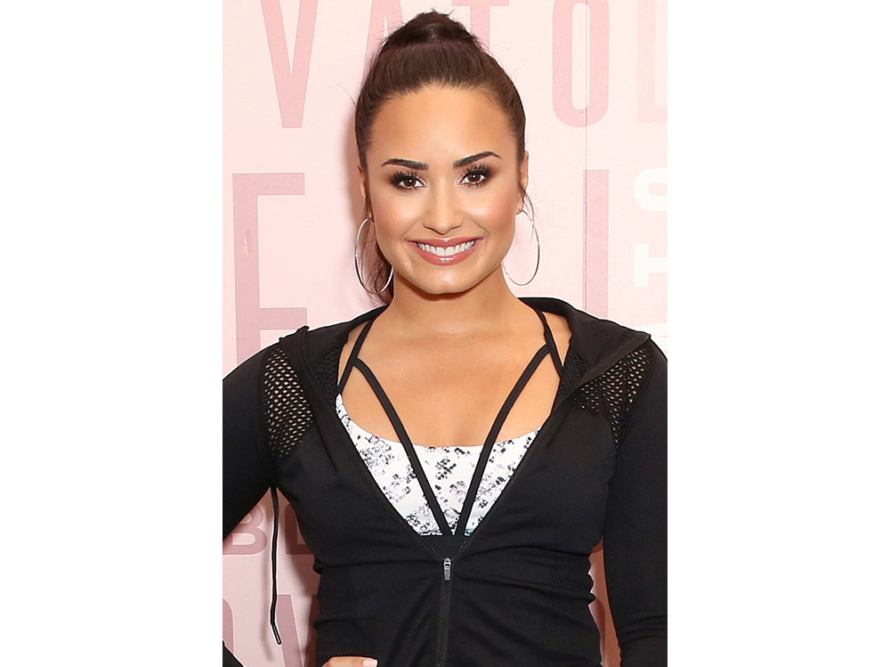 demi lovato beauty look capelli trucco (20)