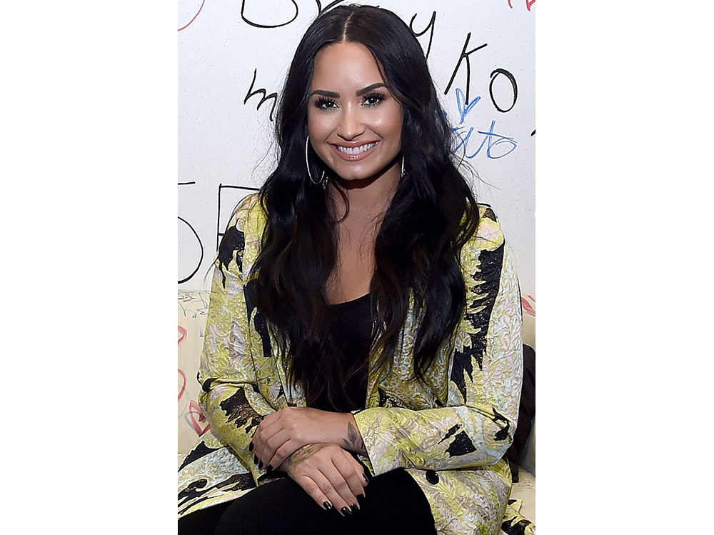 demi lovato beauty look capelli trucco (22)