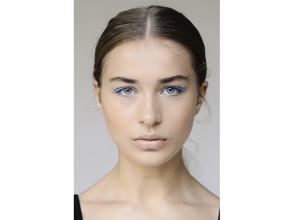 make up occhi blu kim kardashian ( (4)