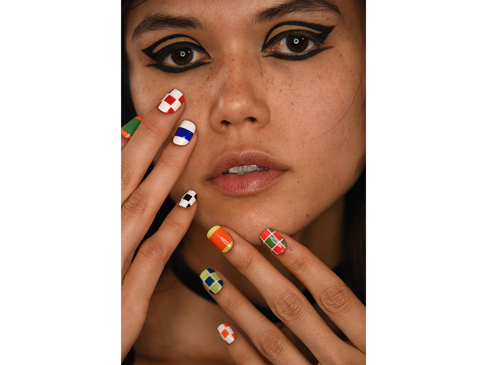 unghie colorate estive (8)