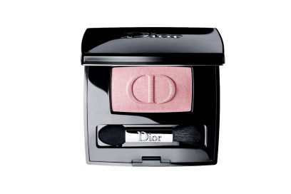 F014716826DshowMonoBackstage_300CMJN