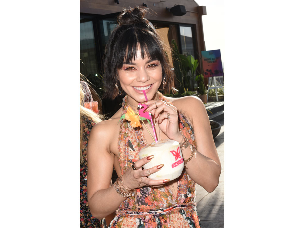 Vanessa-Hudgens-festival-look-(12)