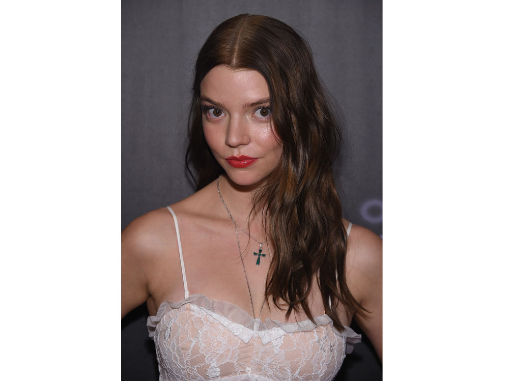 ana-taylor-joy-beauty-look-capelli-make-up-03