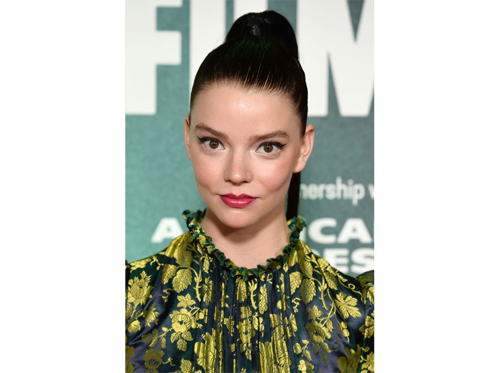 ana-taylor-joy-beauty-look-capelli-make-up-09