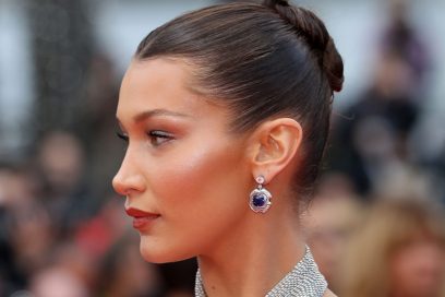 bella-hadid-cannes-gioielli