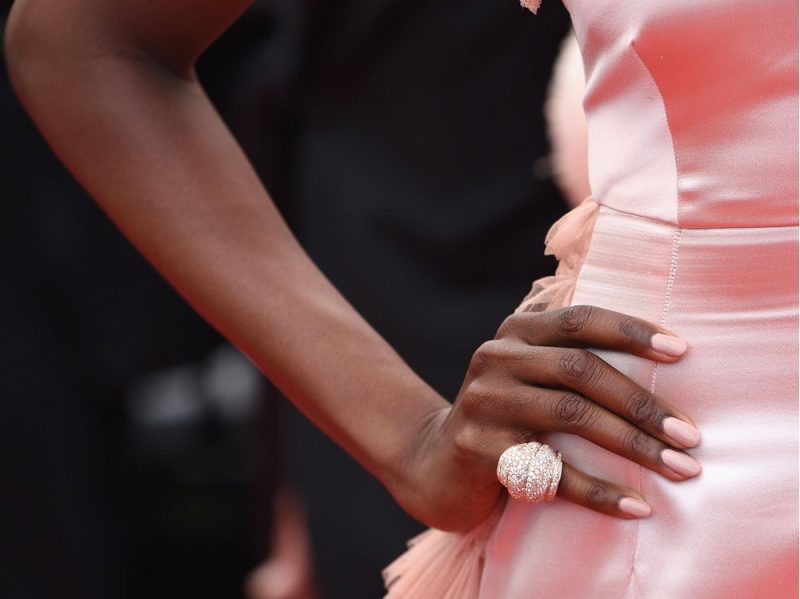 cannes-2018-unghie-manicure-colore-smalto-04