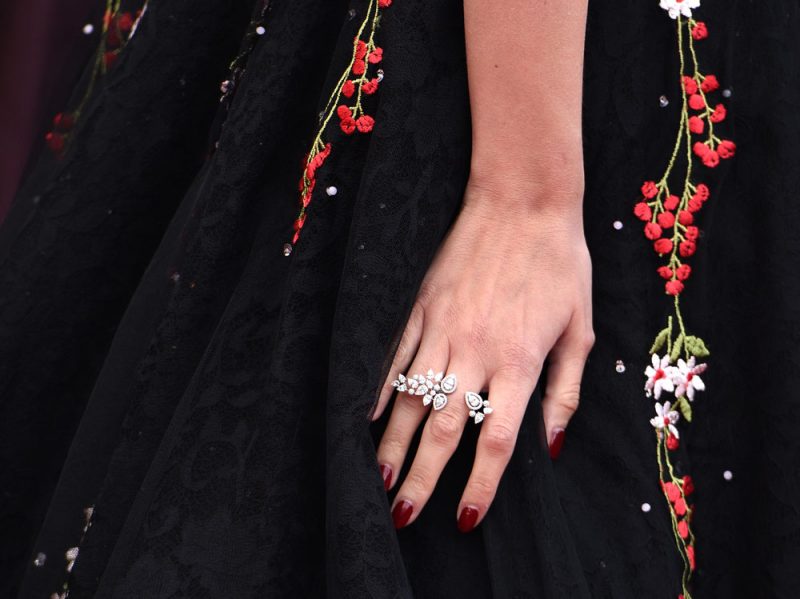 cannes-2018-unghie-manicure-colore-smalto-10