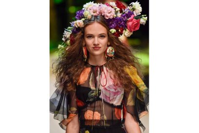 capelli-gli-accessori-estivi-per-impreziosire-la-chioma-Dolce-n-Gabbana_clp_W_S17_MI_056_2492252