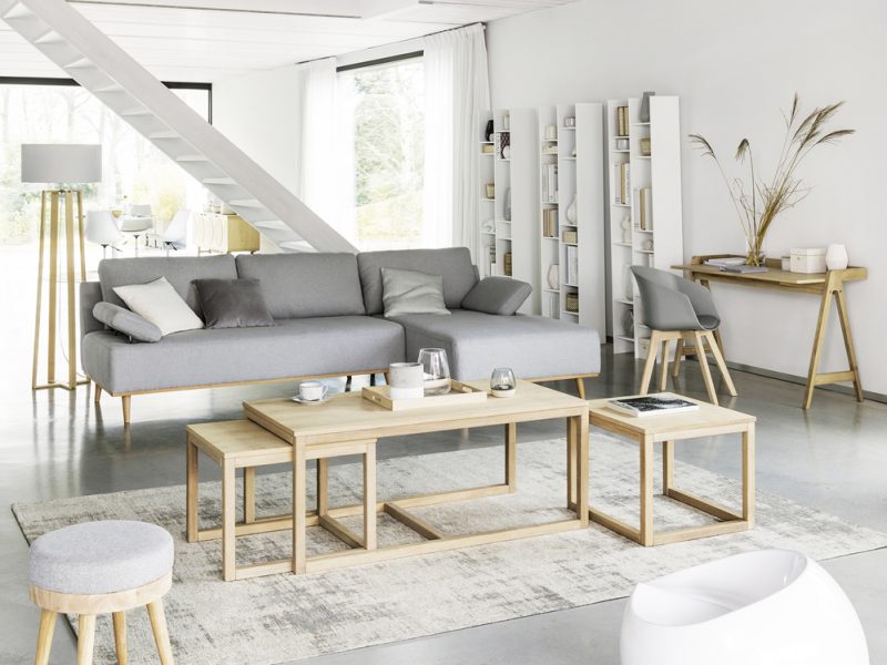 cover-arredare-con-il-grigio-mobile