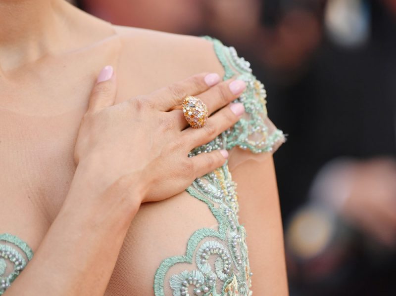 festival-di-cannes-2018-unghie-nail-art-smalto-04