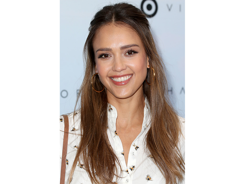 jessica alba beauty look capelli make up (20)