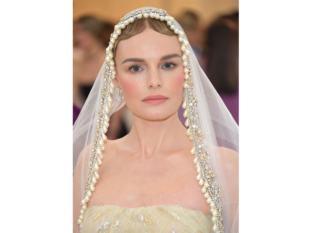 met-gala-beauty-look-03