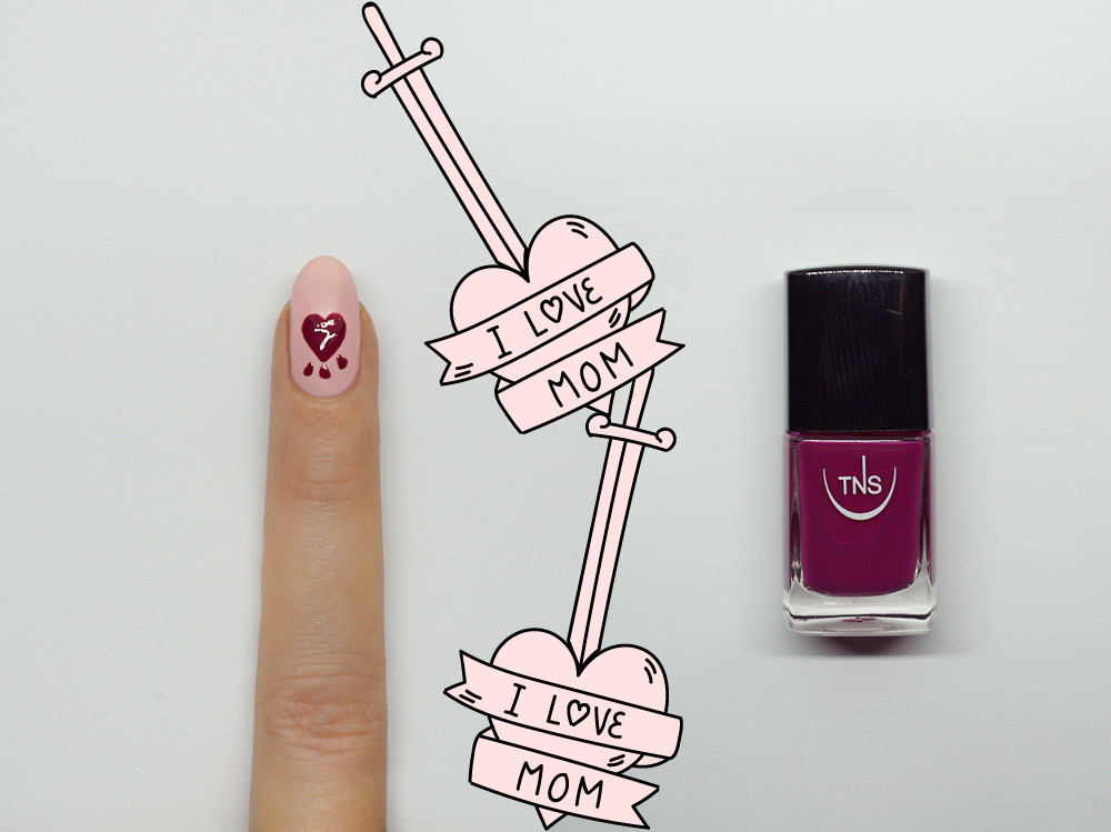 nail-art-i-love-mom-accent-step2