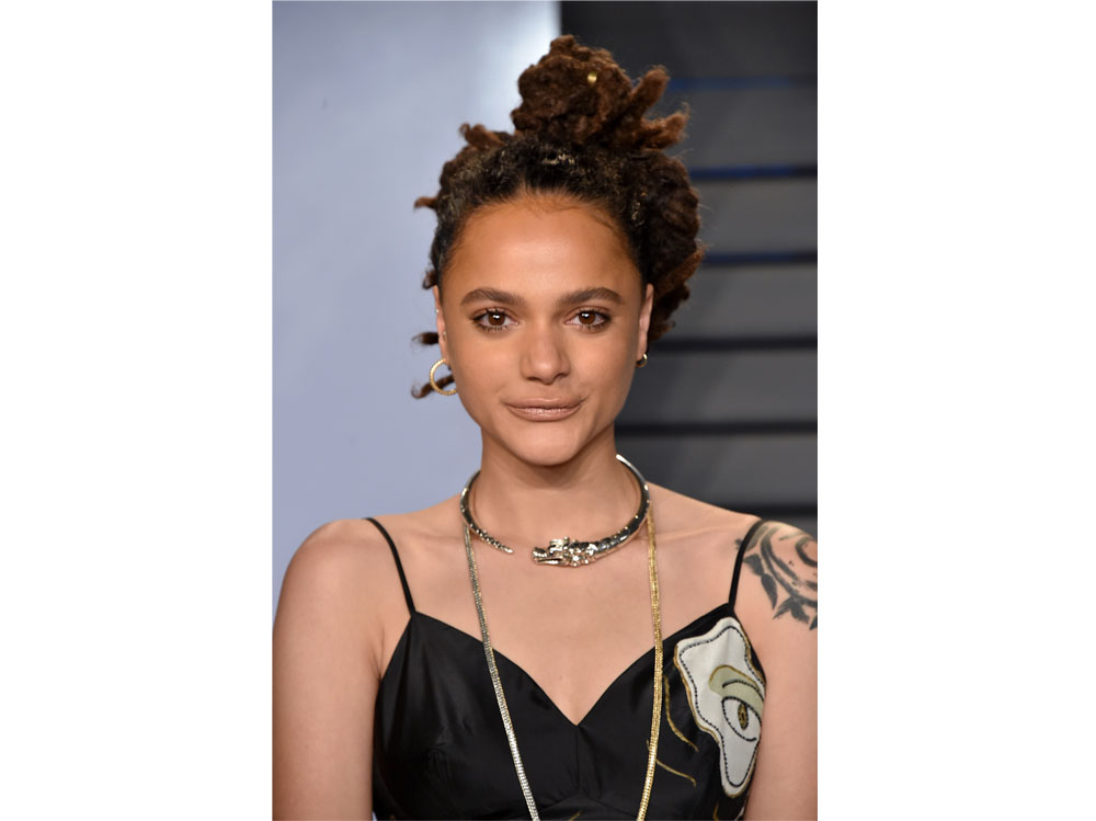 sasha-lane-beauty-look-capelli-make-up-04