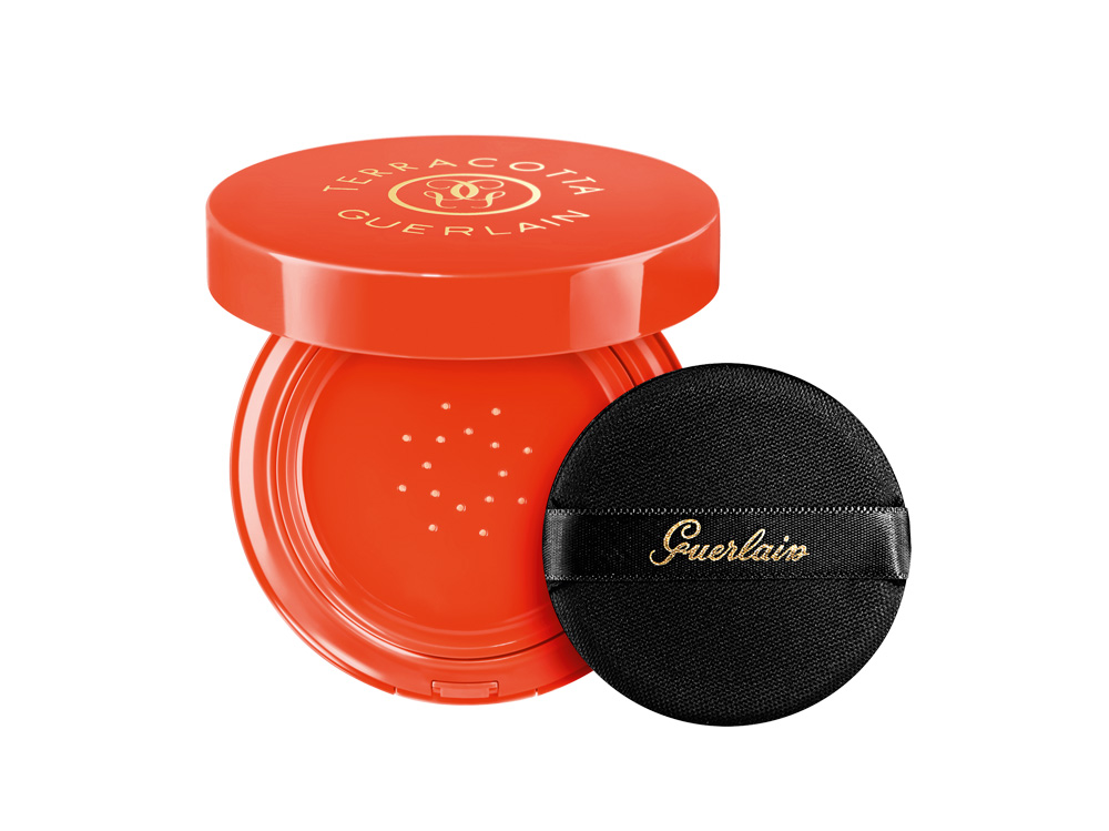 terracotta sun cushion moyen 02 guerlain_cat18_g042579_w