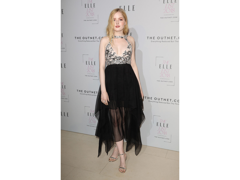 Ellie-Bamber-in-Chanel–The-ELLE-List-2018-PRESS-OFFICE