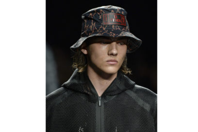 Fendi_clp_M_S19_MI_089_2957938