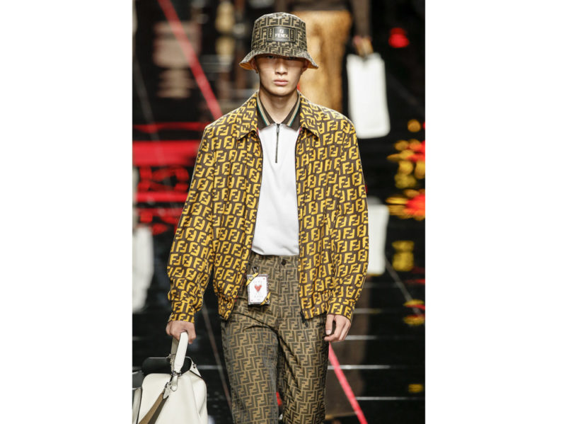 Fendi_ful_M_S19_MI_129_2956201