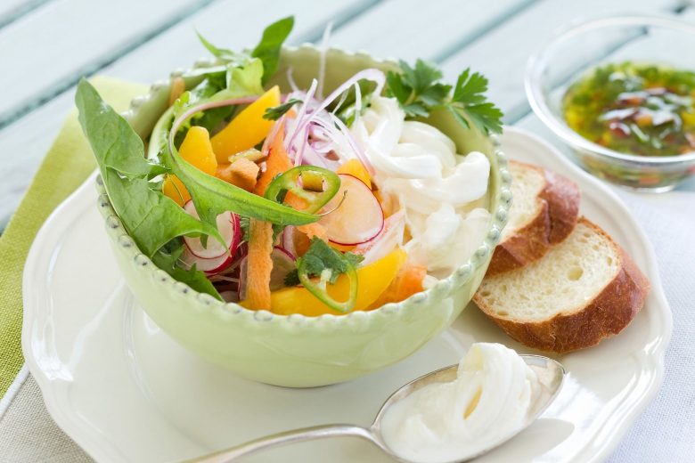 Insalata di mango e bufala