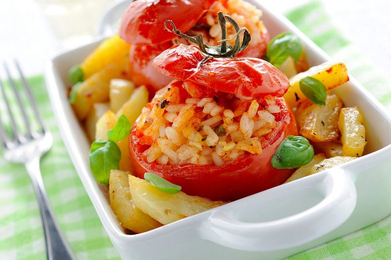 Pomodori ripieni con riso e carne