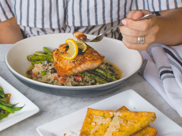 Salmone piatto pesce ( mobile)