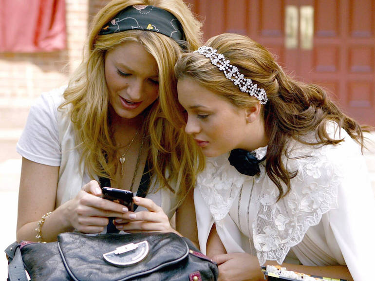 Serena e Blair telefono